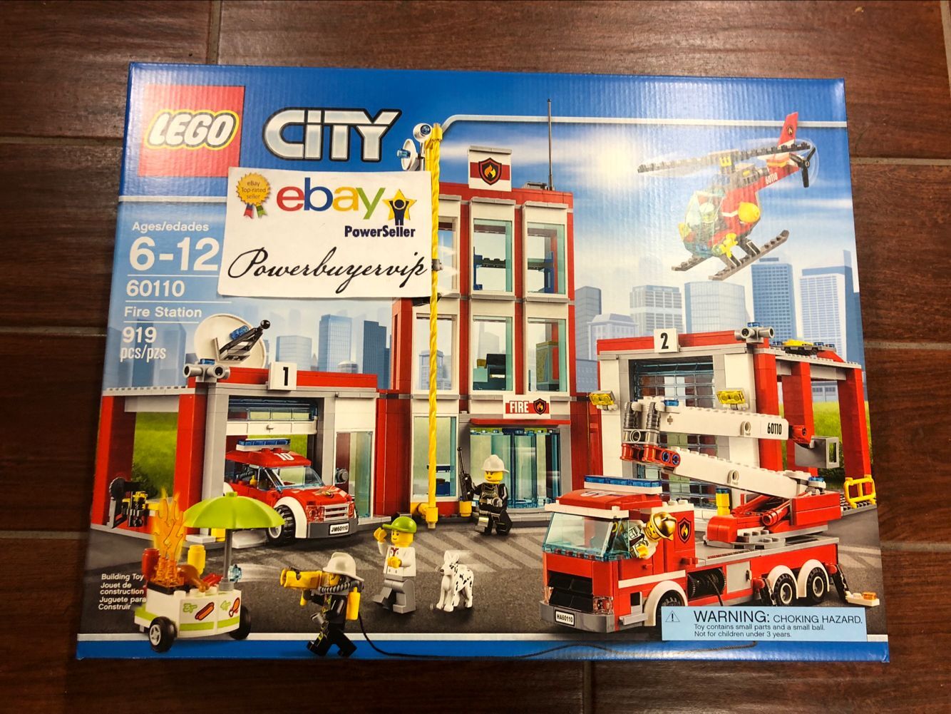 NEW LEGO 60110 Lego CITY Fire Station 919 Pieces Building Toys - Click Image to Close